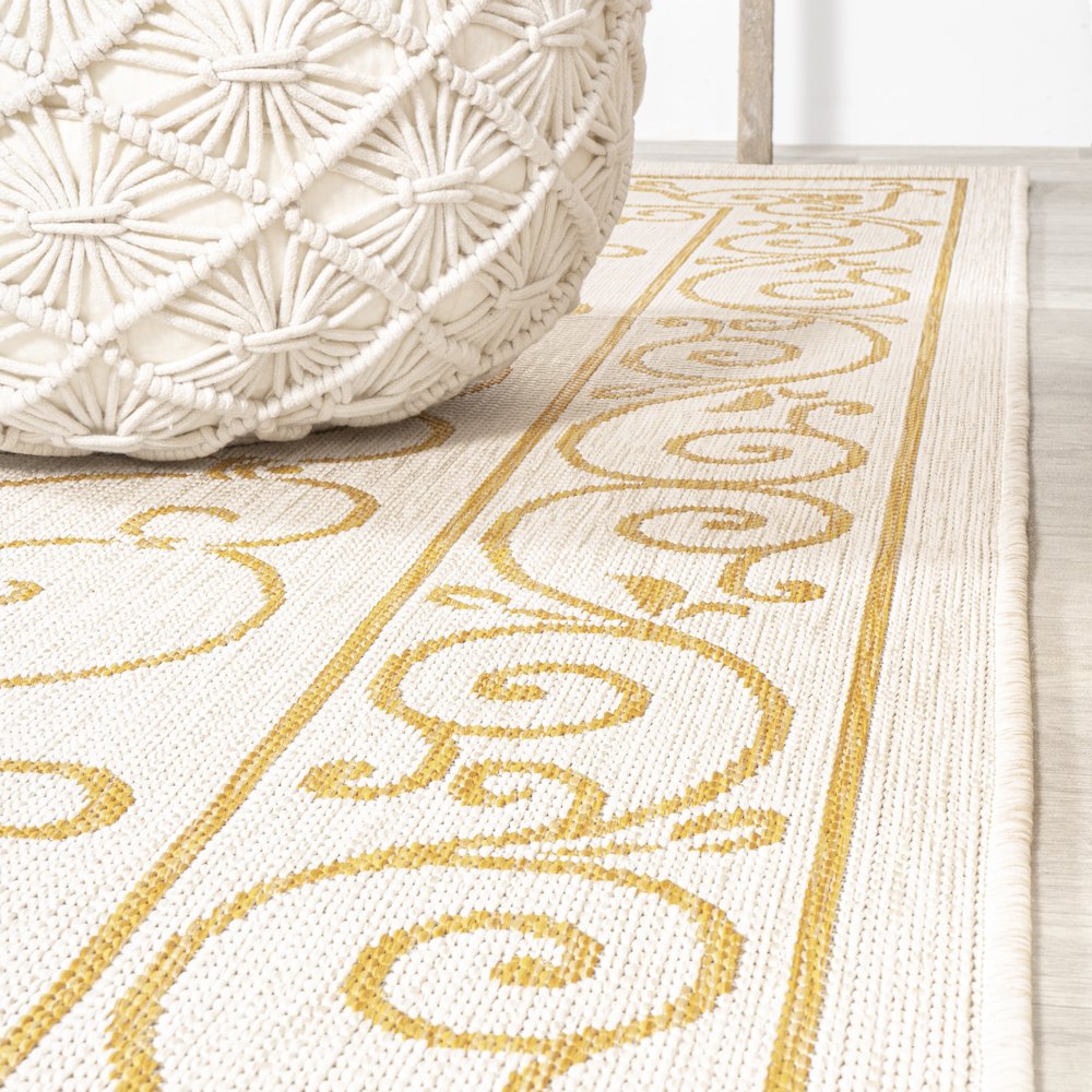 Charleston Vintage Filigree Textured Weave Indoor/Outdoor Area Rug. Picture 12