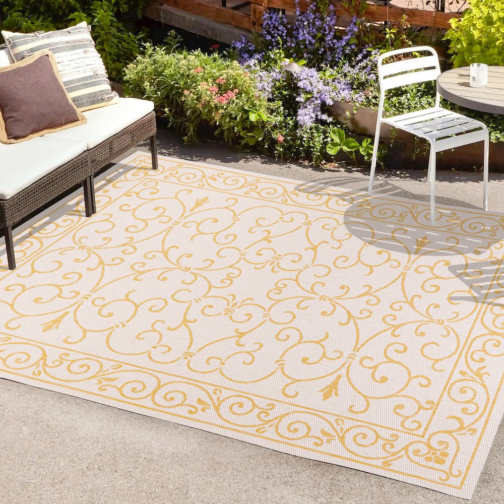 Charleston Vintage Filigree Textured Weave Indoor/Outdoor Area Rug. Picture 6