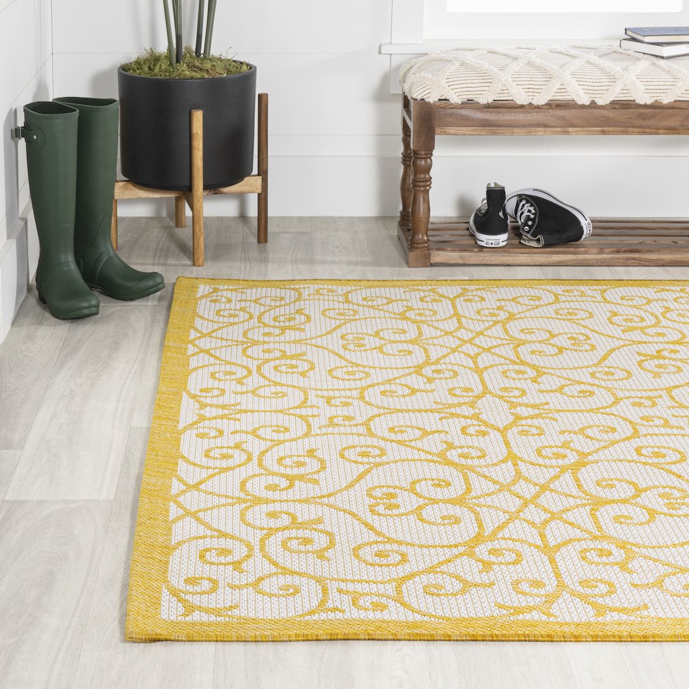 Madrid Vintage Filigree Textured Weave Indoor/Outdoor Area Rug. Picture 3