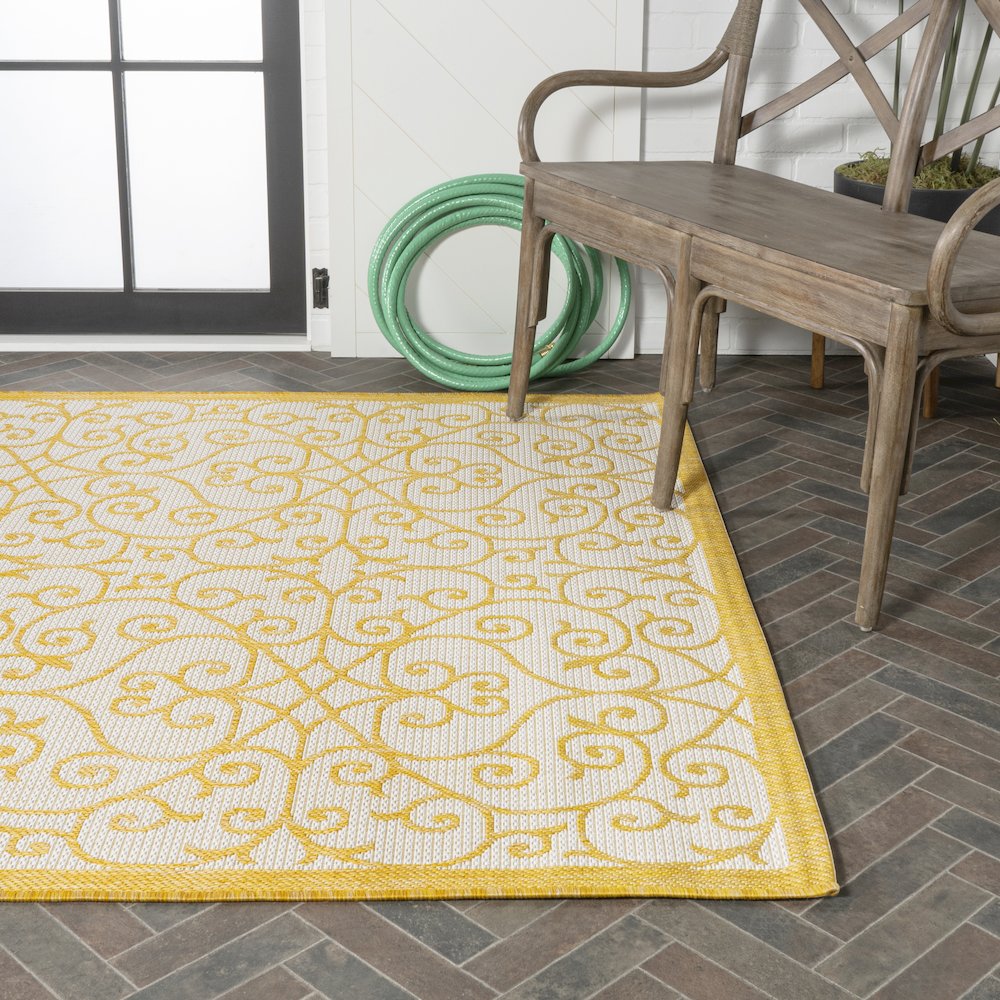 Madrid Vintage Filigree Textured Weave Indoor/Outdoor Area Rug. Picture 7