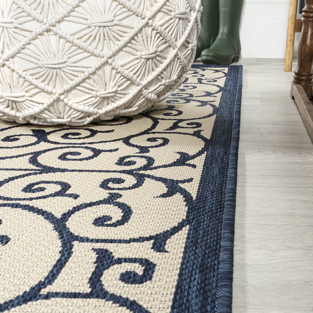 Madrid Vintage Filigree Textured Weave Indoor/Outdoor Area Rug. Picture 12