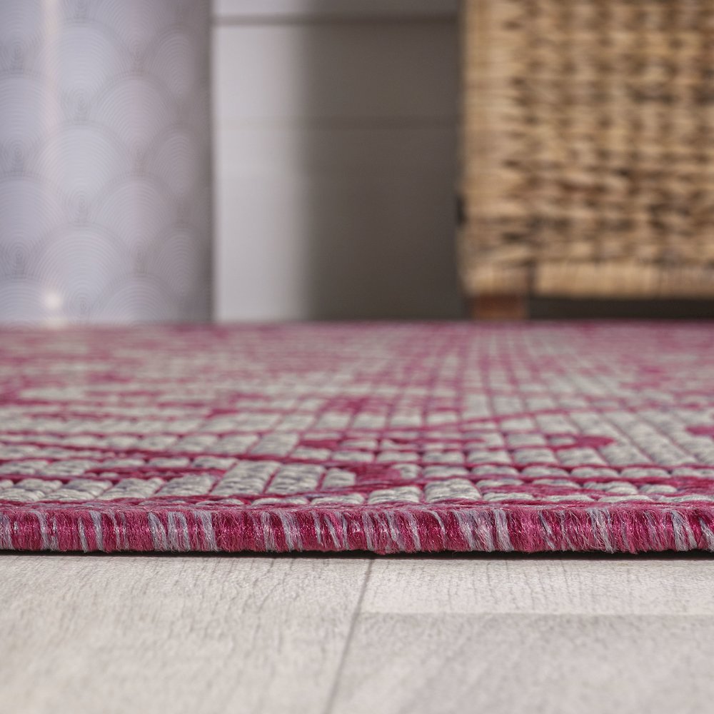 Madrid Vintage Filigree Textured Weave Indoor/Outdoor Area Rug. Picture 17
