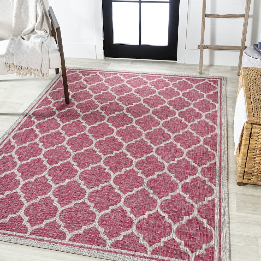 Trebol Moroccan Trellis Textured Weave Indoor/Outdoor Area Rug. Picture 2