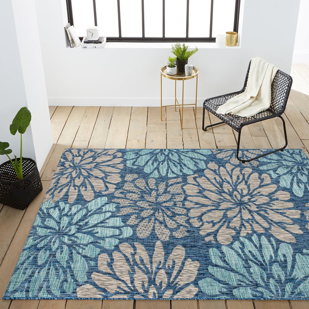 Zinnia Modern Floral Textured Weave Indoor/Outdoor Area Rug. Picture 10
