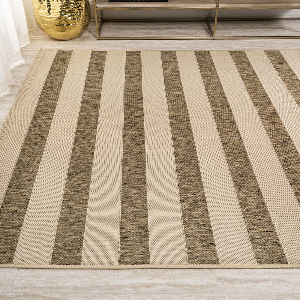 Aveiro Wide Stripe Indoor/Outdoor Area Rug. Picture 3
