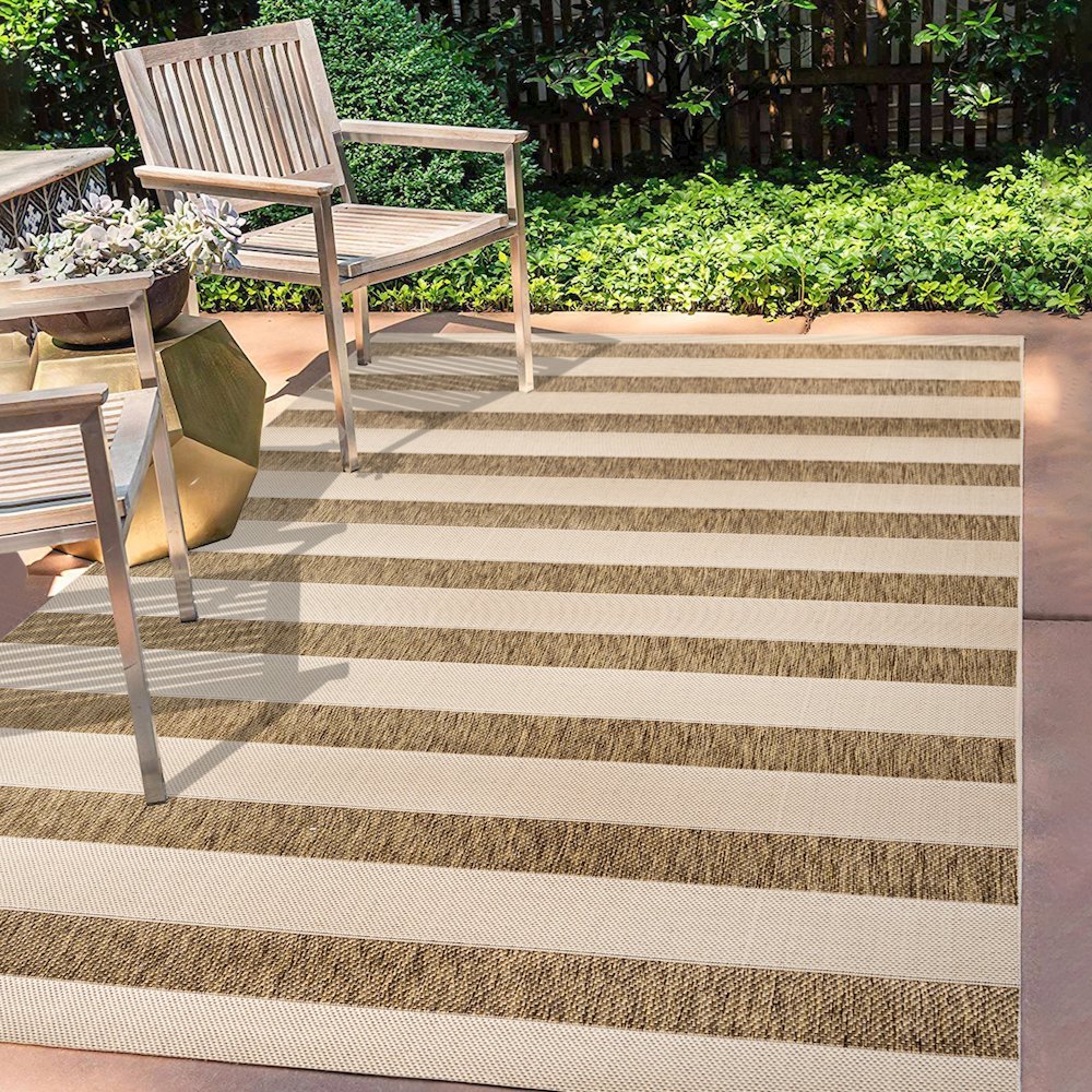Aveiro Wide Stripe Indoor/Outdoor Area Rug. Picture 5