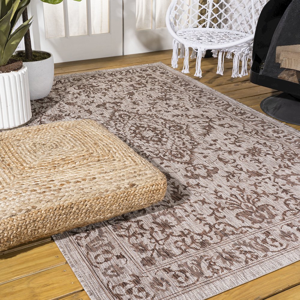 Jerash Ornate Medallion Indoor/Outdoor Area Rug. Picture 6