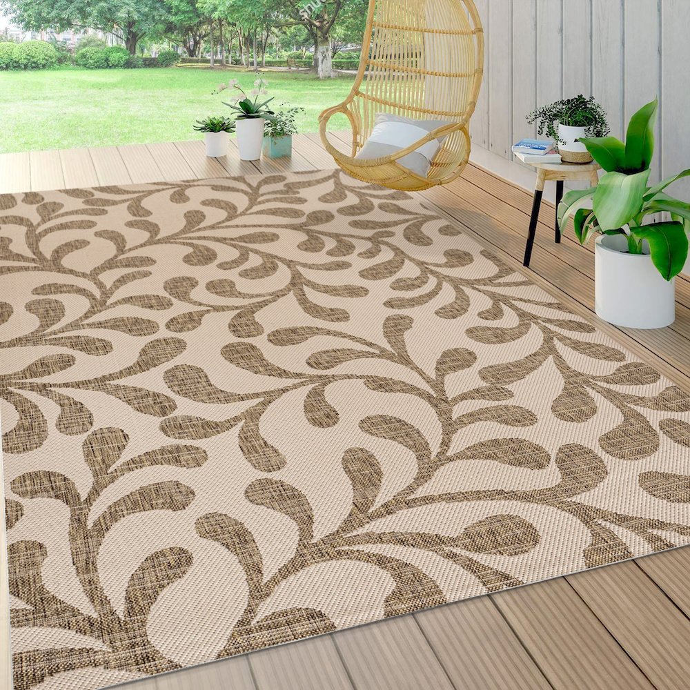 Vine All Over Indoor/Outdoor Area Rug. Picture 5