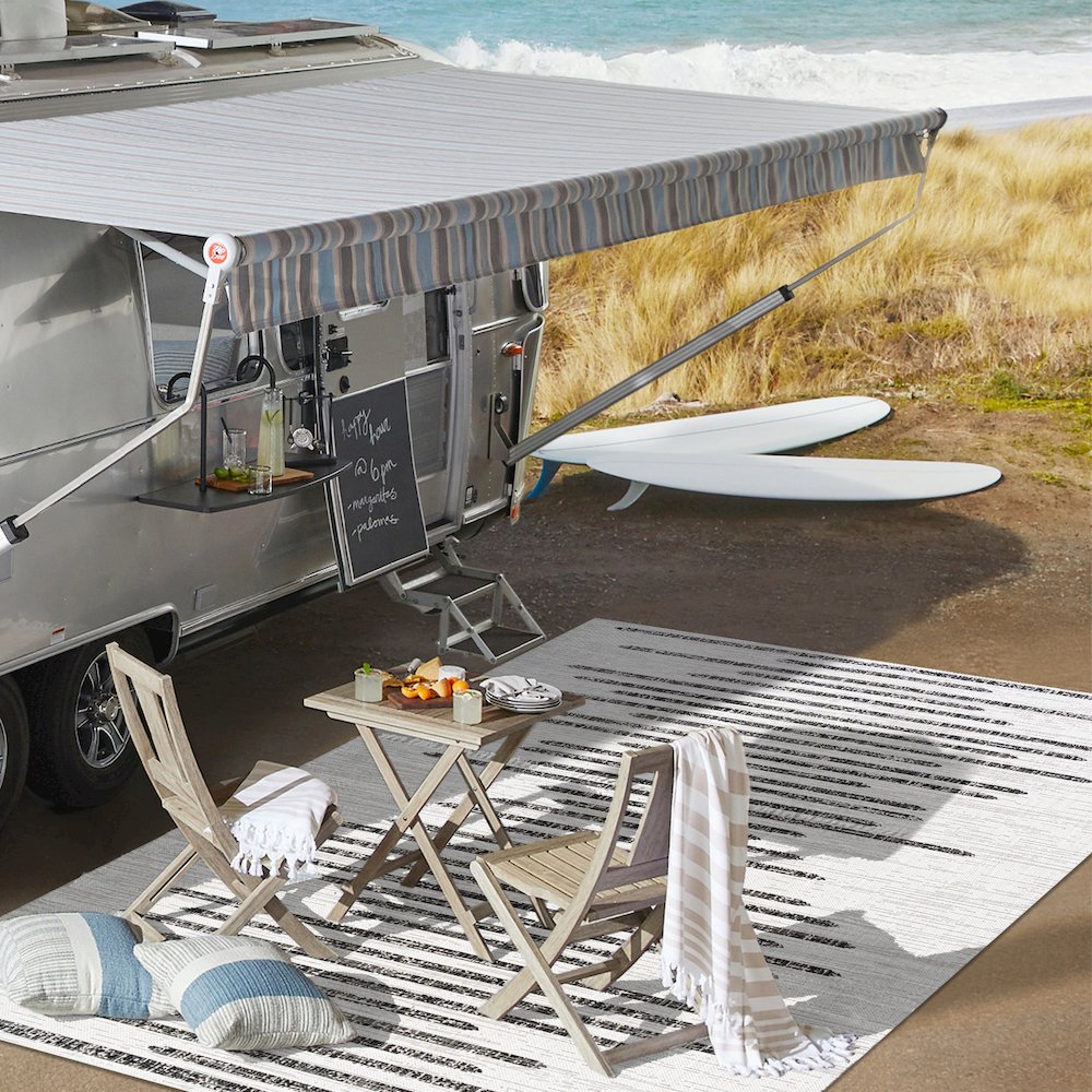 Zolak Berber Stripe Geometric Indoor/Outdoor Area Rug. Picture 17