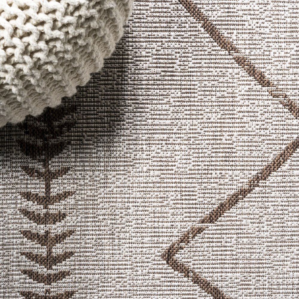 Derya Tribal Diamond Trellis Indoor/Outdoor Area Rug. Picture 11