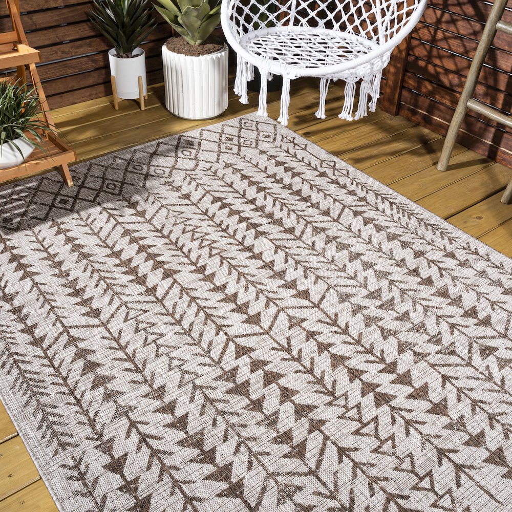 Tokay Bohemian Geometric Indoor/Outdoor Area Rug. Picture 9