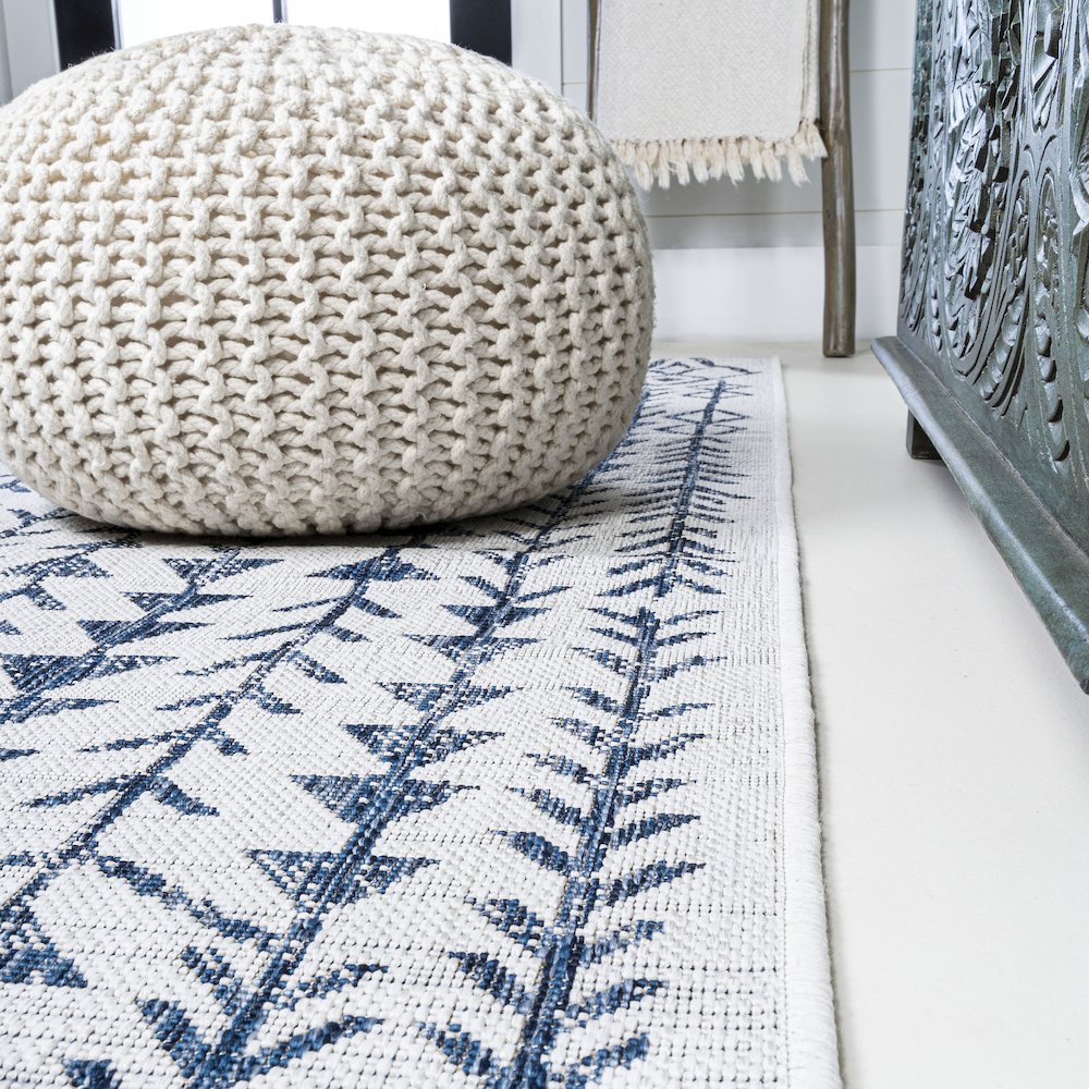 Tokay Bohemian Geometric Indoor/Outdoor Area Rug. Picture 14