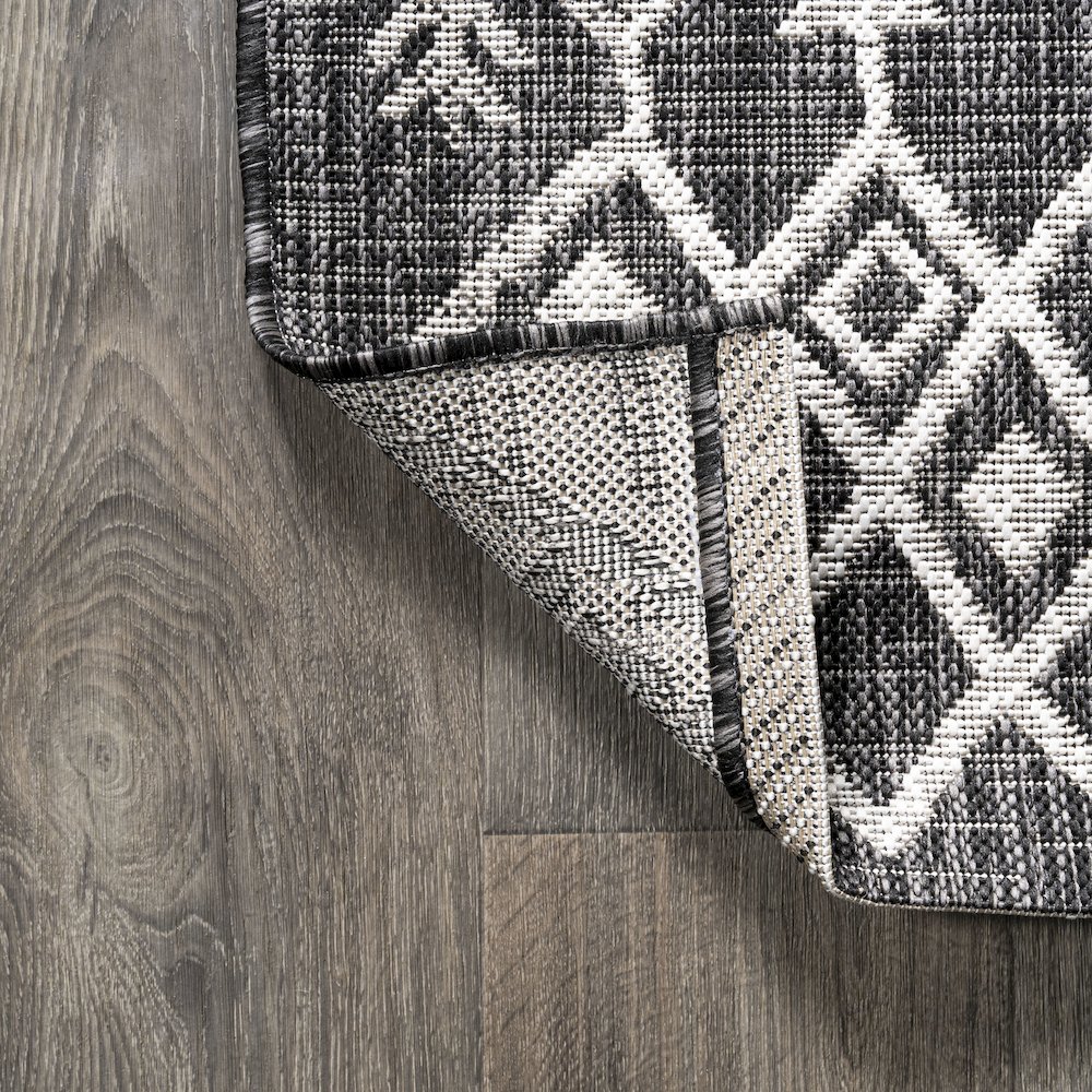 Tokay Bohemian Geometric Indoor/Outdoor Area Rug. Picture 10
