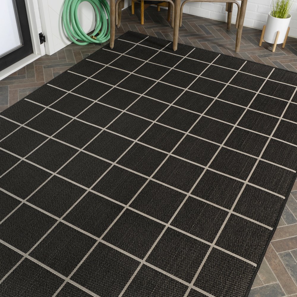Grid Modern Squares Indoor/Outdoor Area Rug. Picture 8