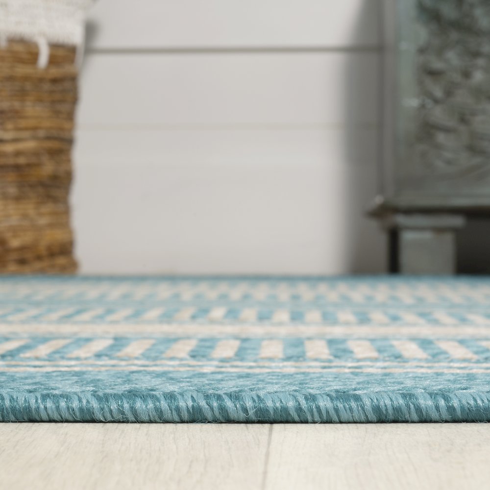 Haynes Modern Double Stripe Indoor/Outdoor Area Rug. Picture 17