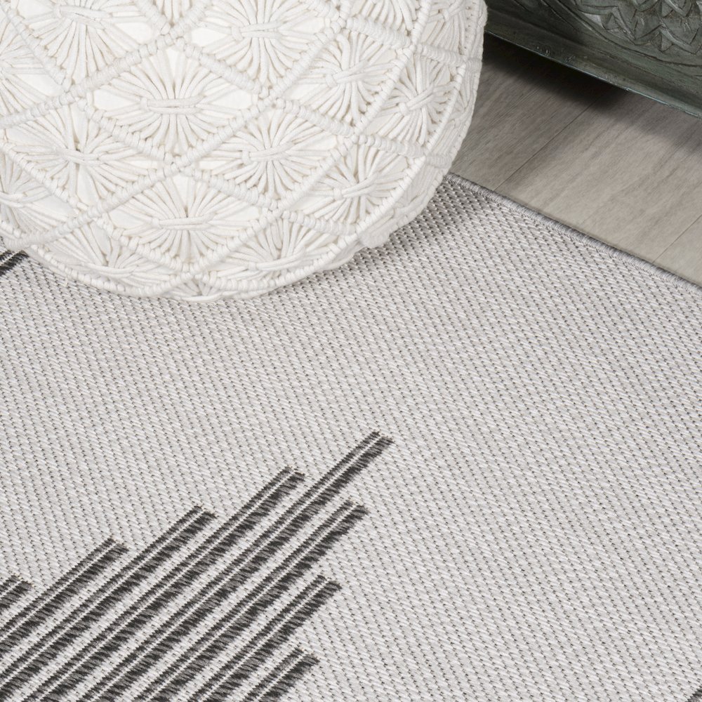 Vinales Diamond Stripe Indoor/Outdoor Area Rug. Picture 11