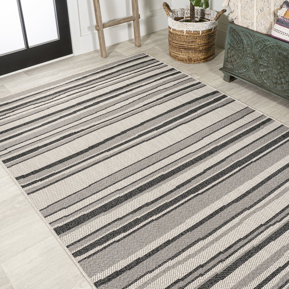 Castara Wavy Stripe Modern Indoor/Outdoor Area Rug. Picture 4