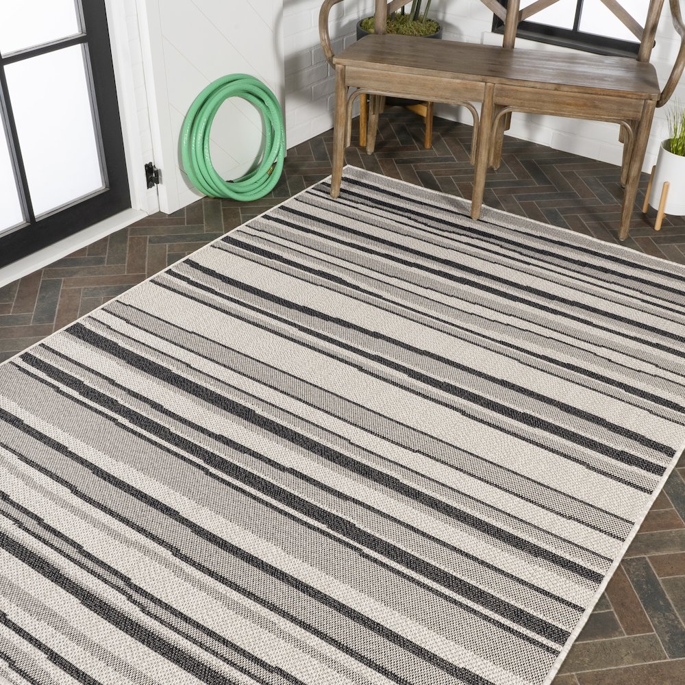 Castara Wavy Stripe Modern Indoor/Outdoor Area Rug. Picture 8