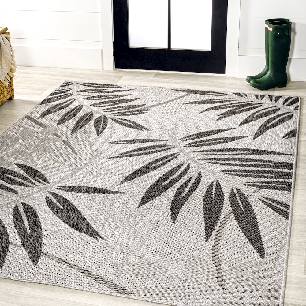 Havana Tropical Palm Leaf Indoor/Outdoor Area Rug. Picture 2