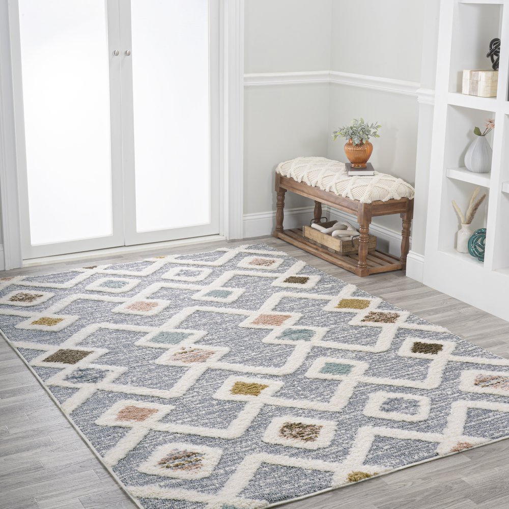 Monique Trellis High-Low Area Rug. Picture 5
