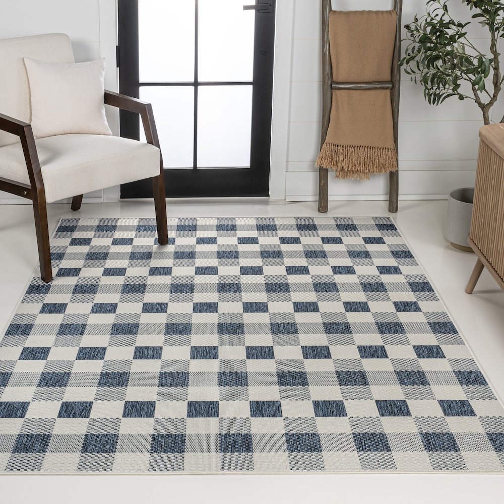 Darcy Traditional Geometric Bold Gingham Indoor/Outdoor Area Rug. Picture 2