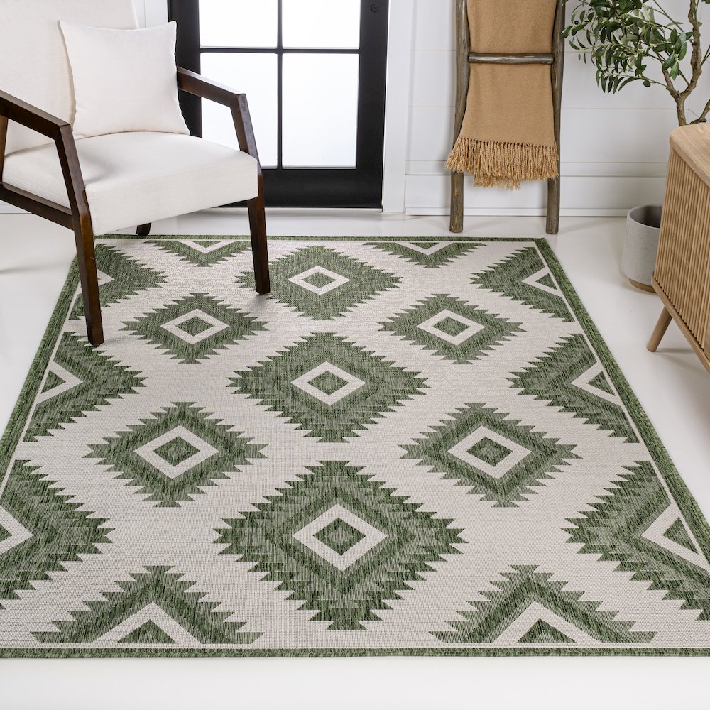 Lior Geometric Moroccan Diamond Indoor/Outdoor Area Rug. Picture 2