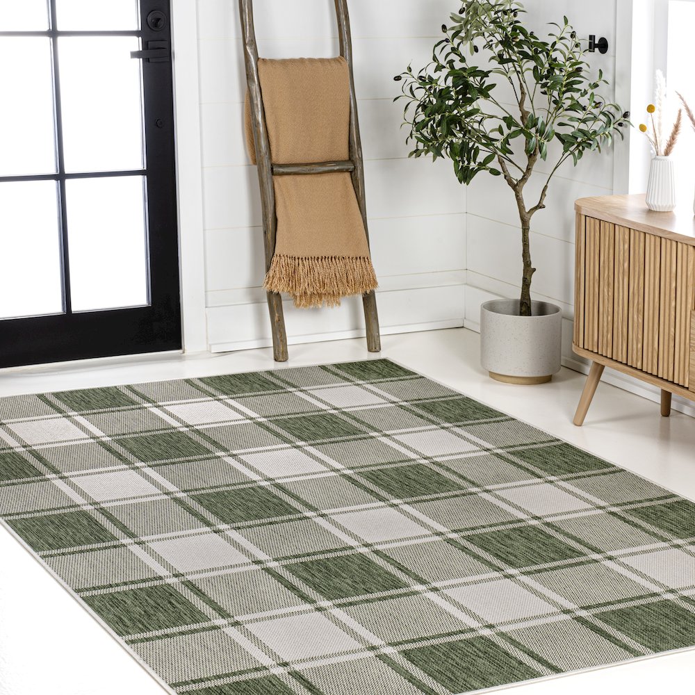 Sabine Traditional Farmhouse Bold Gingham Indoor/Outdoor Area Rug. Picture 3