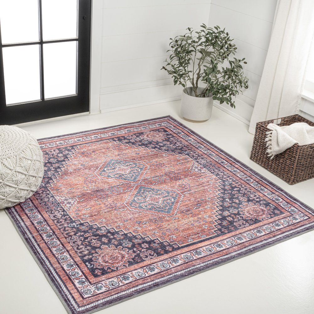 Dalyan Geometric Medallions Machine-Washable Area Rug. Picture 1