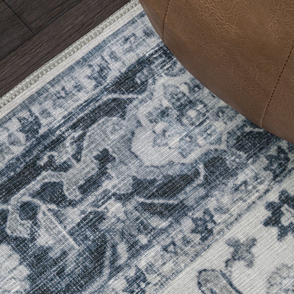 Asa Ornate Medallion Machine-Washable Area Rug. Picture 4