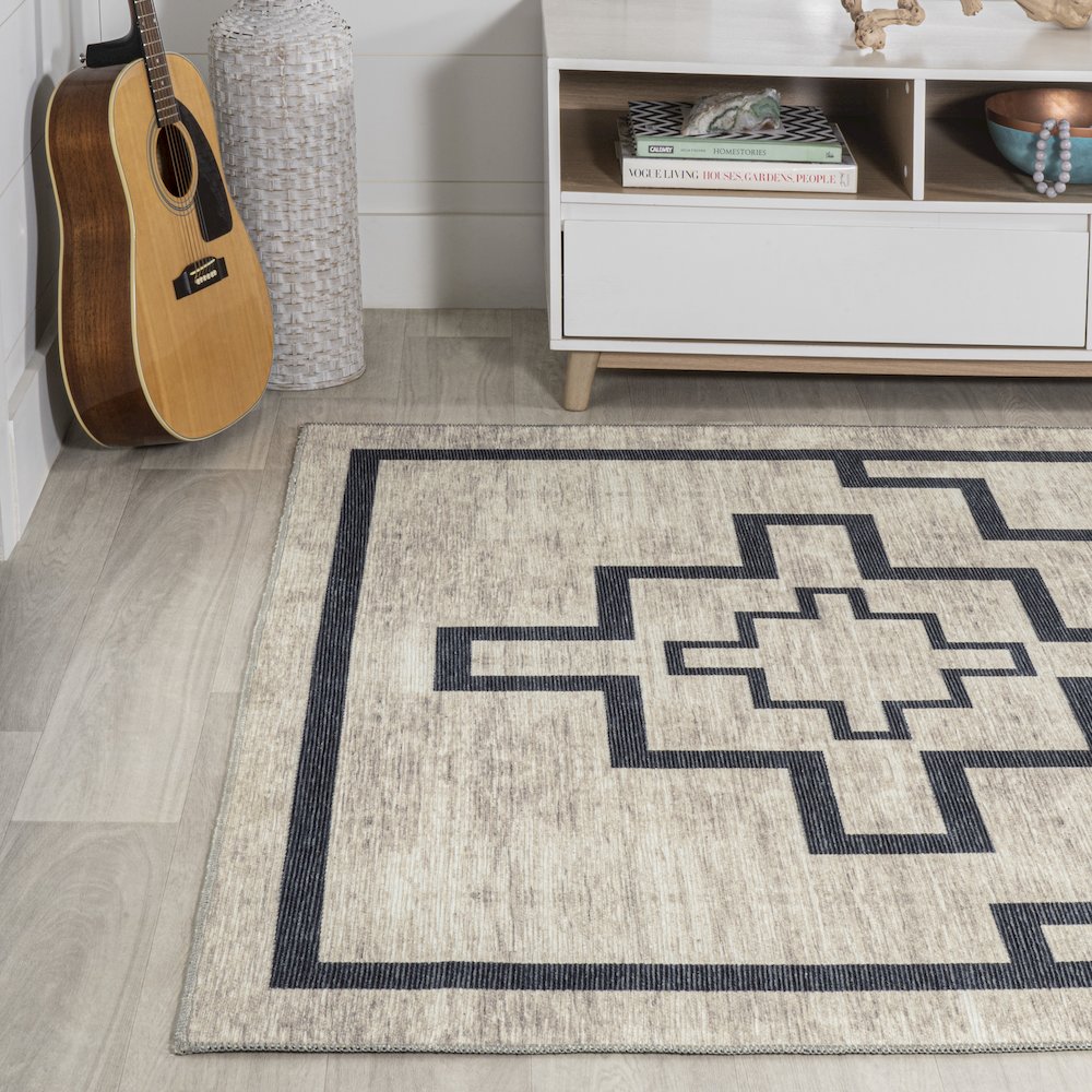 Ashkii Minimalist Medallion Machine Washable Area Rug. Picture 3