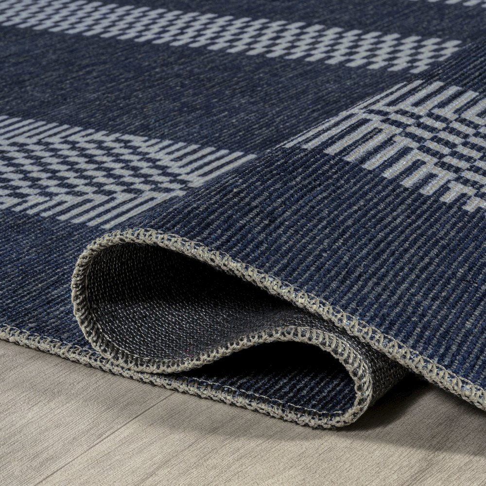 Nautisk Trellis Stripe Machine Washable Area Rug. Picture 9