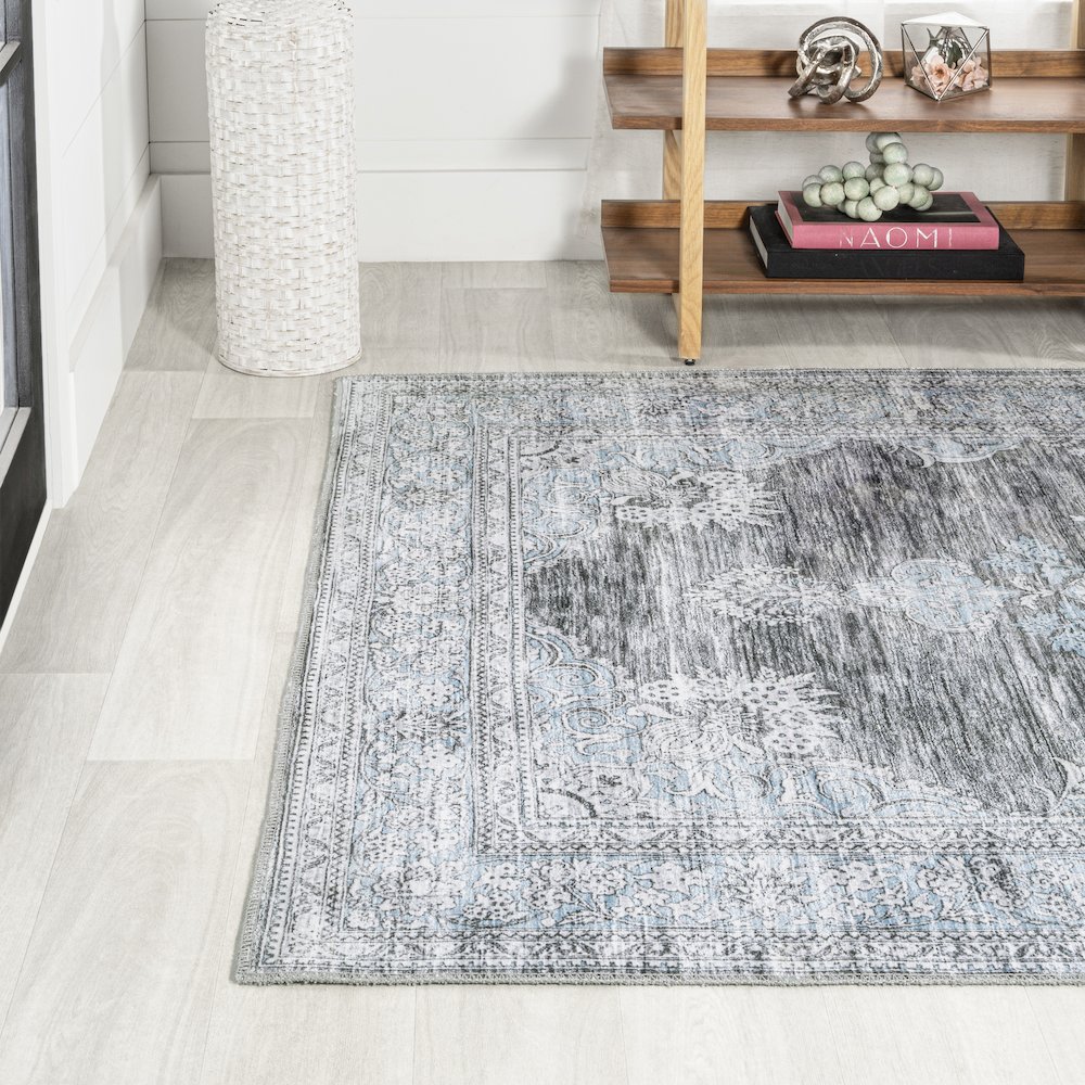 Bausch Bohemian Distressed Chenille Machine-Washable Area Rug. Picture 1