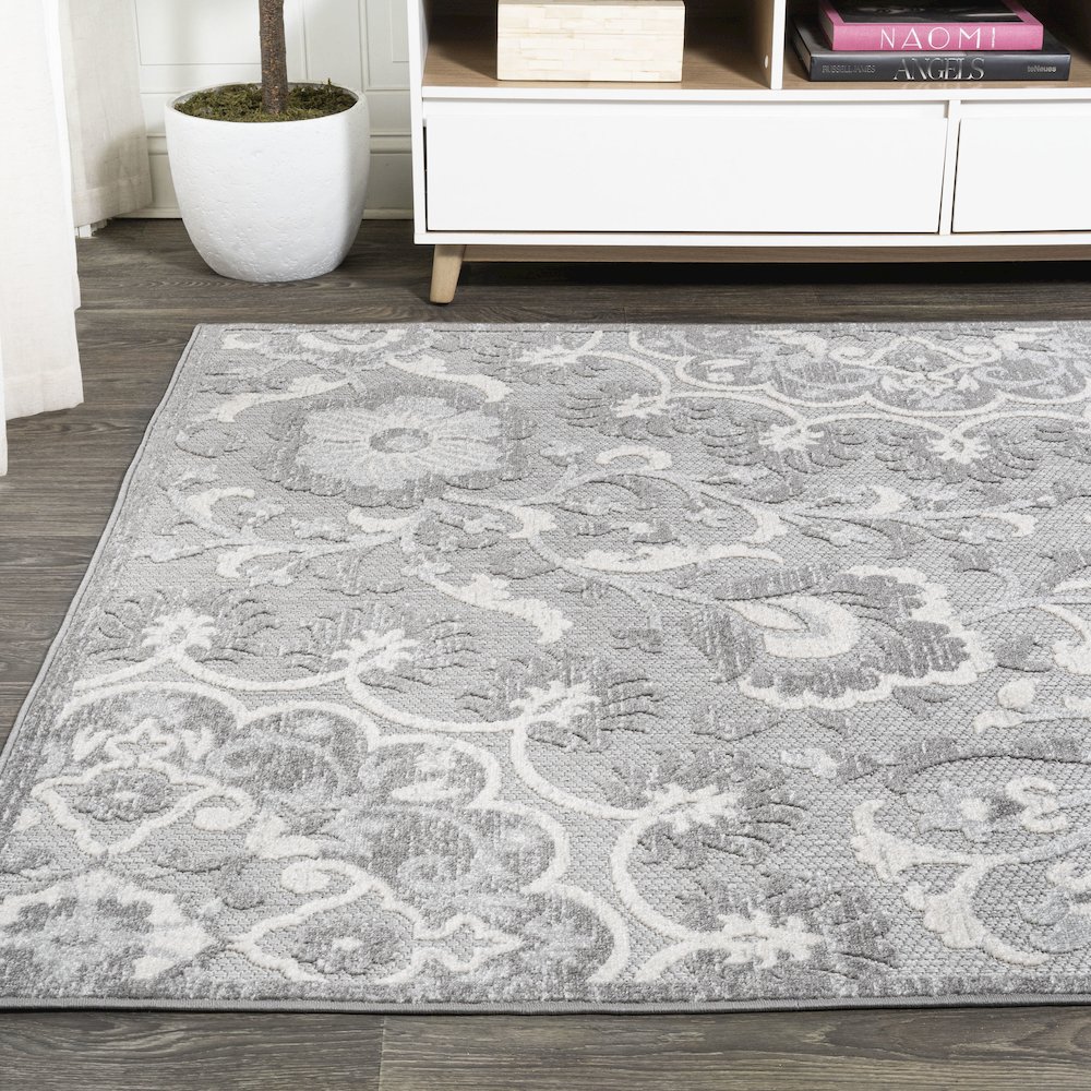 Lucena Modern Medallion High-Low Indoor/Outdoor Area Rug. Picture 3