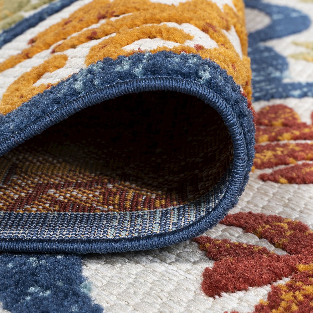 Cassis Ornate Ogee Trellis High-Low Indoor/Outdoor Area Rug. Picture 12