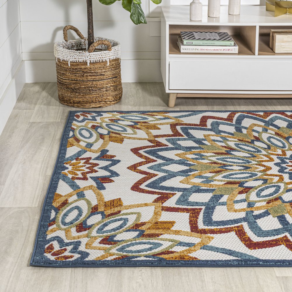 Flora Abstract Bold Mandala High-Low Indoor/Outdoor Area Rug. Picture 3