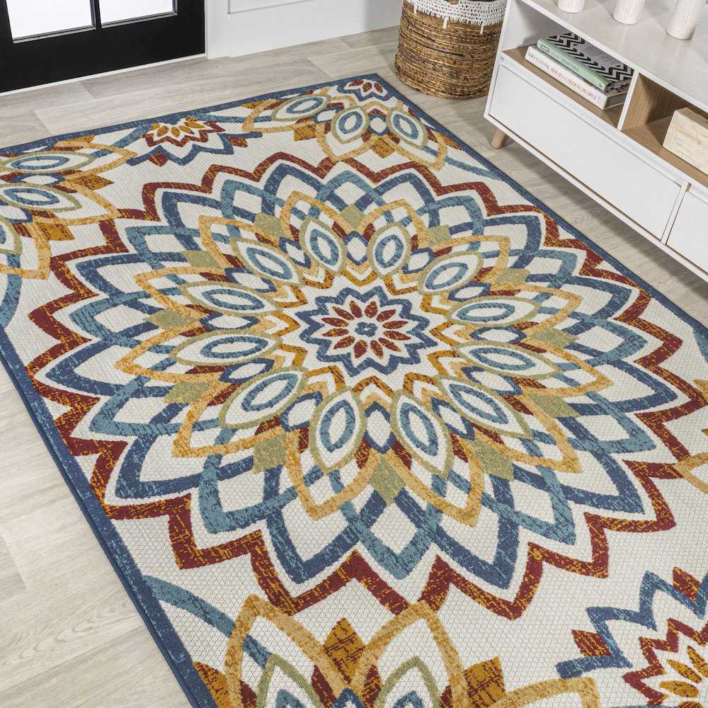 Flora Abstract Bold Mandala High-Low Indoor/Outdoor Area Rug. Picture 4