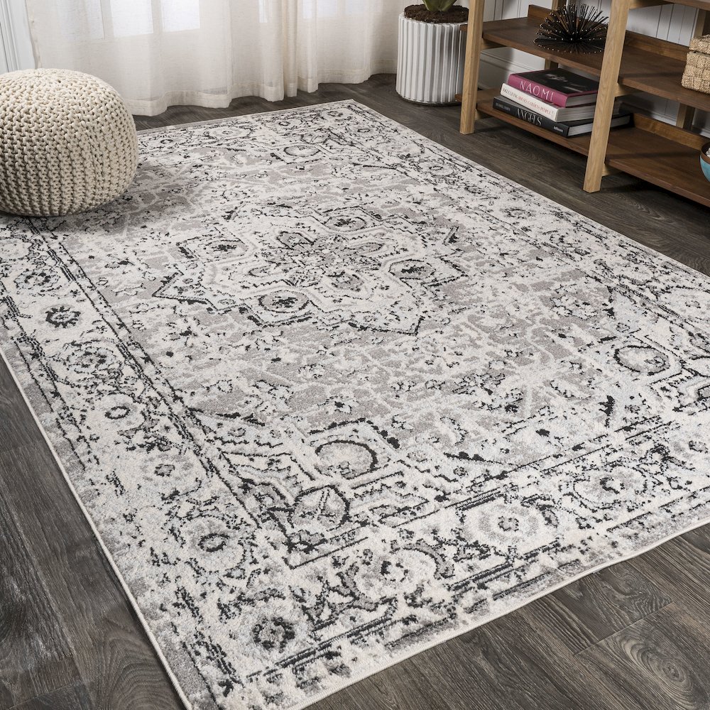 Denia Ornate Geometric Medallion Area Rug. Picture 2