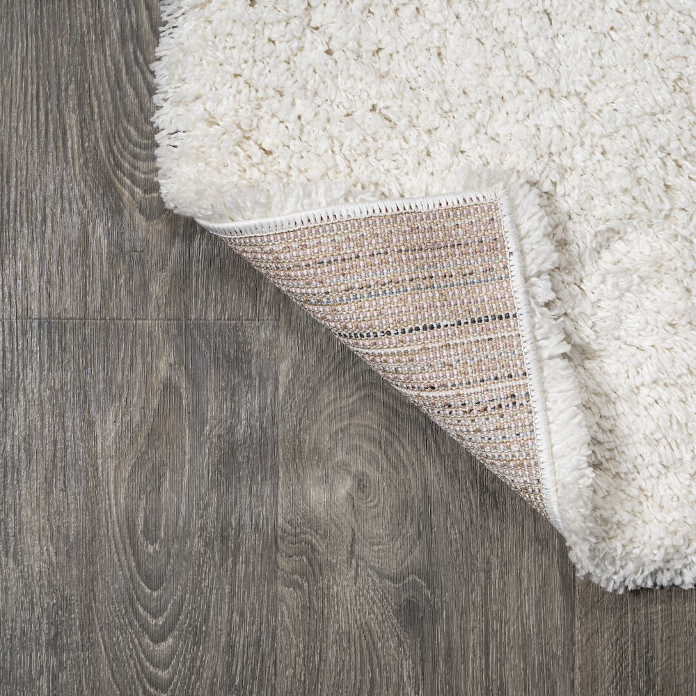 Groovy Solid Shag Area Rug. Picture 5