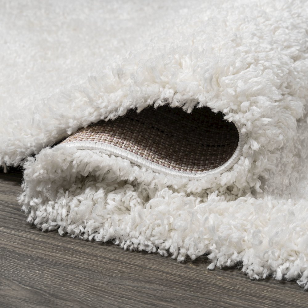 Groovy Solid Shag Area Rug. Picture 10
