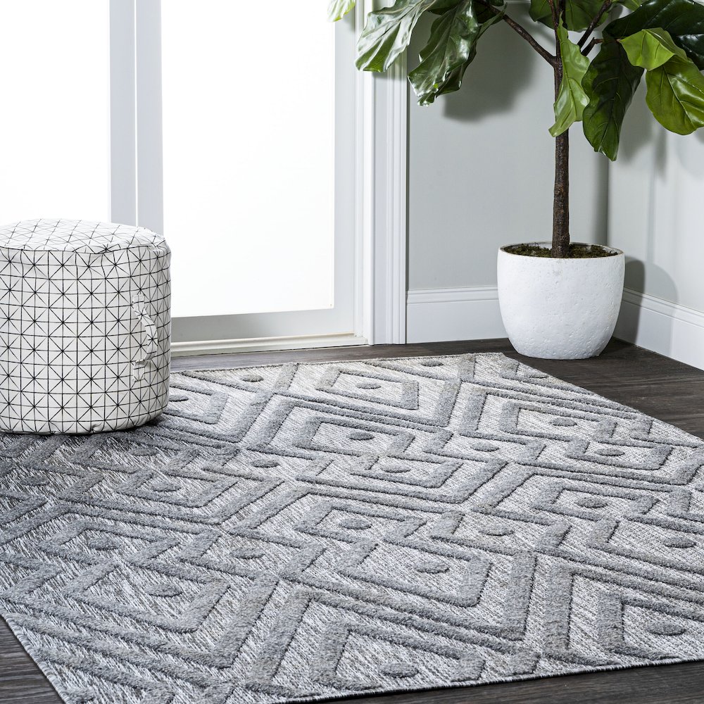 Balansat Moroccan Diamond Indoor/Outdoor Area Rug. Picture 5
