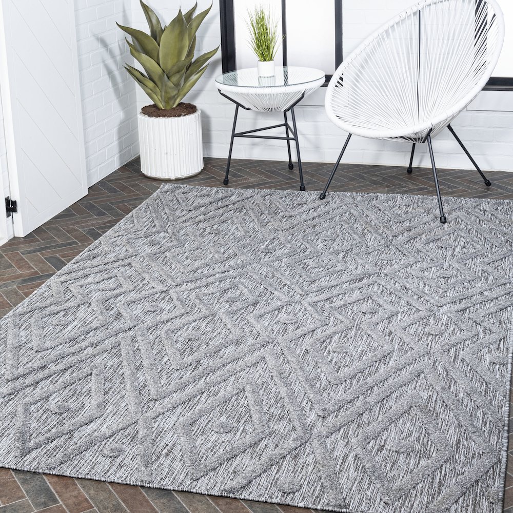 Balansat Moroccan Diamond Indoor/Outdoor Area Rug. Picture 8