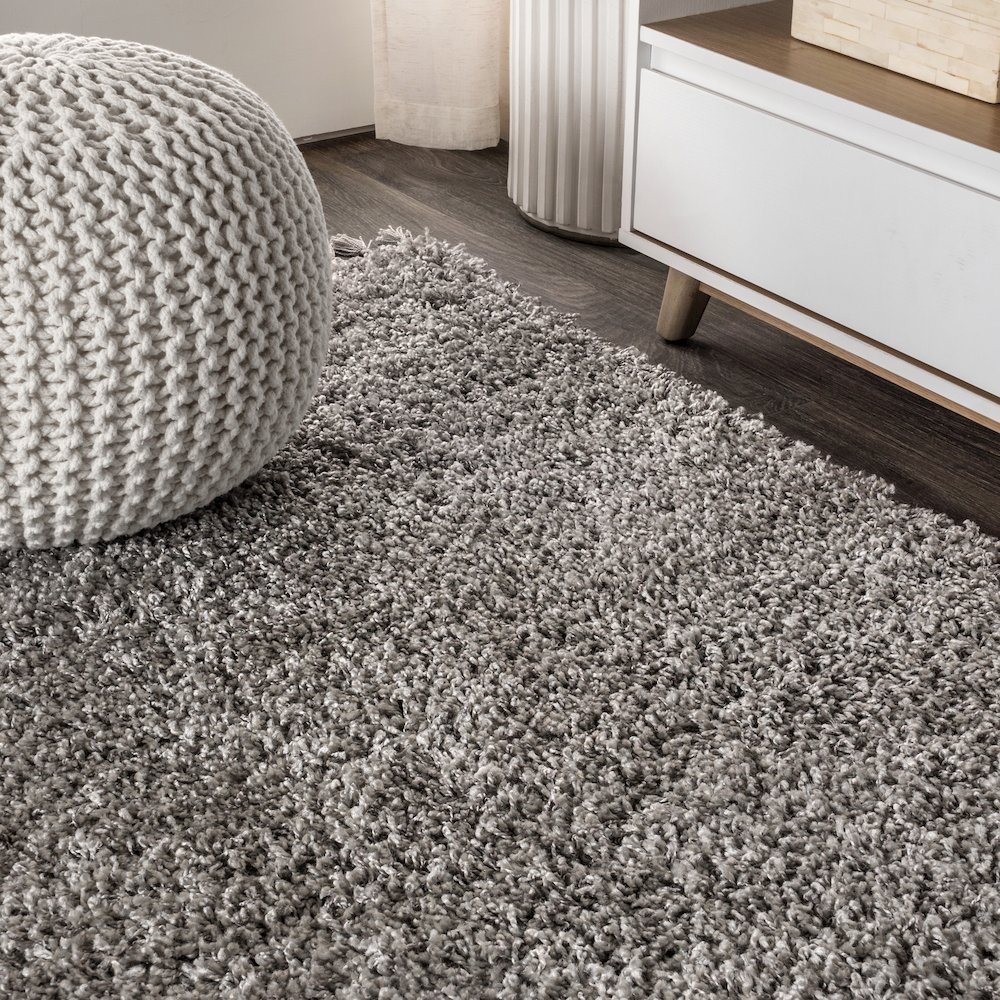 Mercer Shag Plush Tassel Area Rug. Picture 6