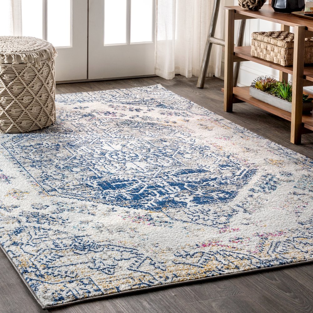 Modern Persian Boho Vintage Area Rug. Picture 2