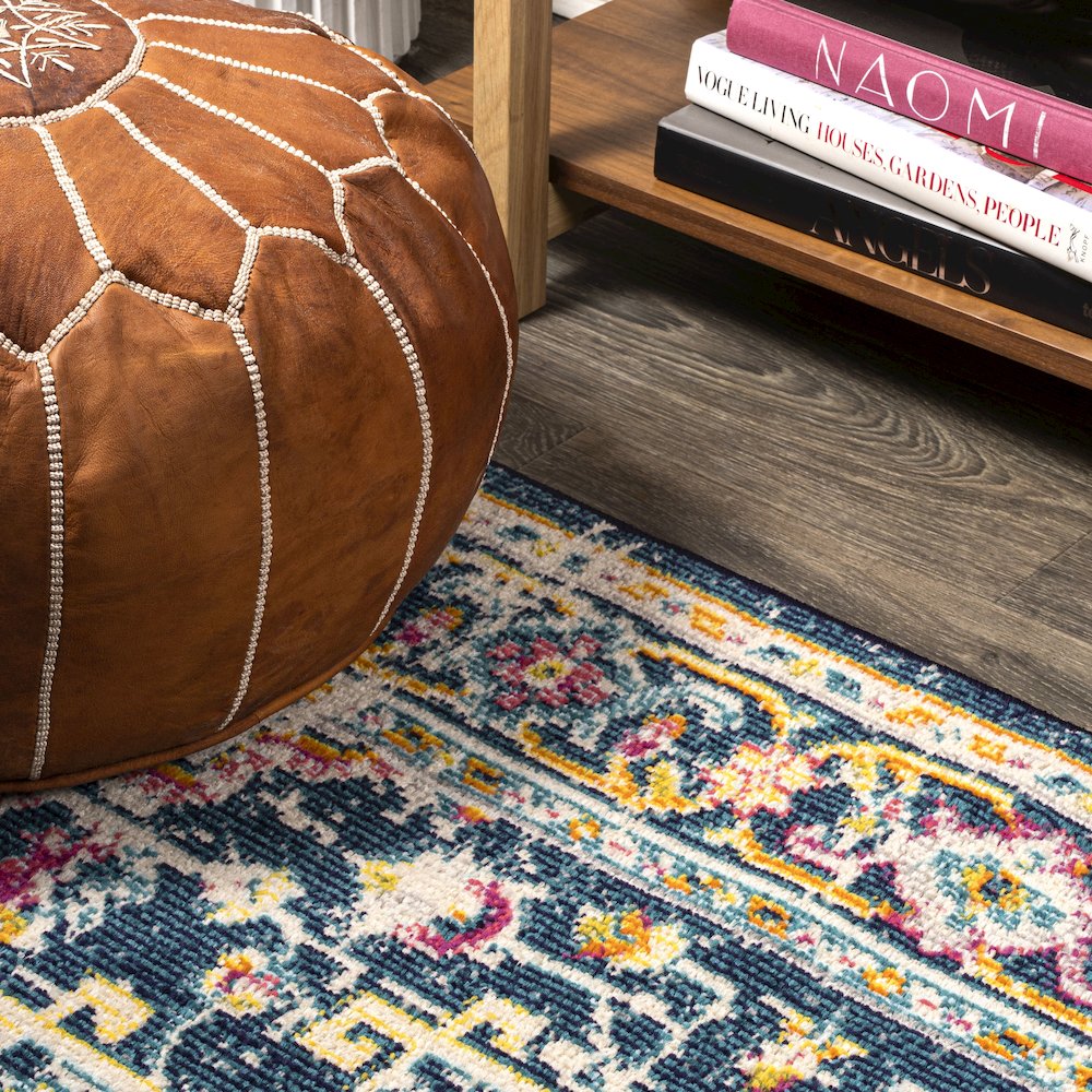 Brooklyn Geometric Medallion Area Rug. Picture 7