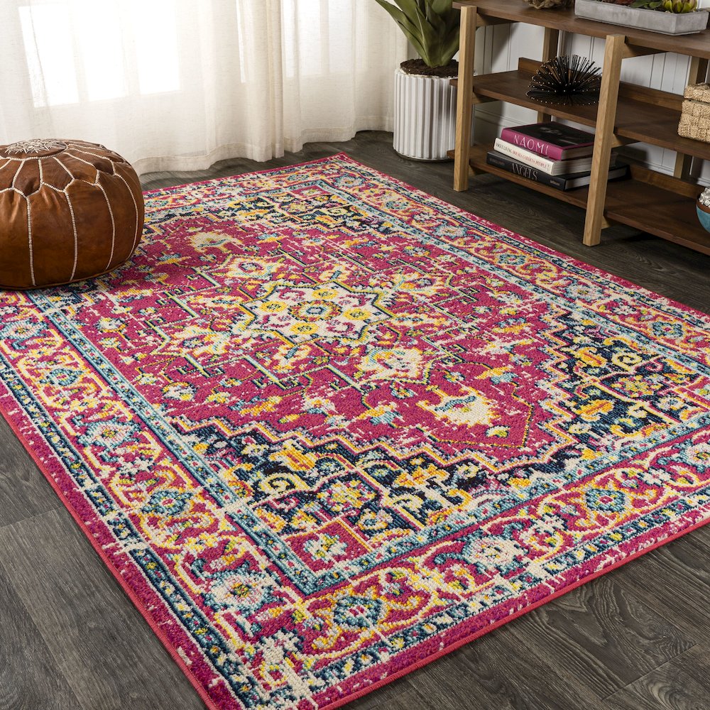 Brooklyn Geometric Medallion Area Rug. Picture 2