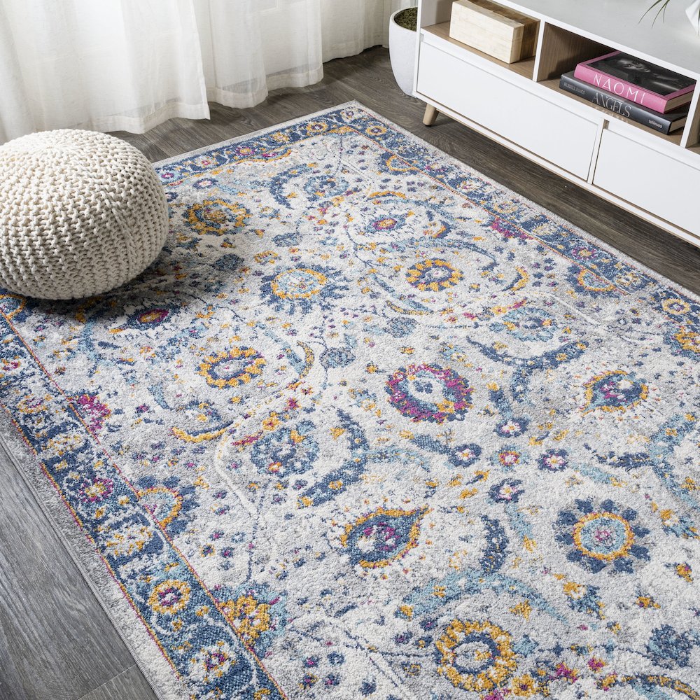 Izil Modern Persian Area Rug. Picture 4