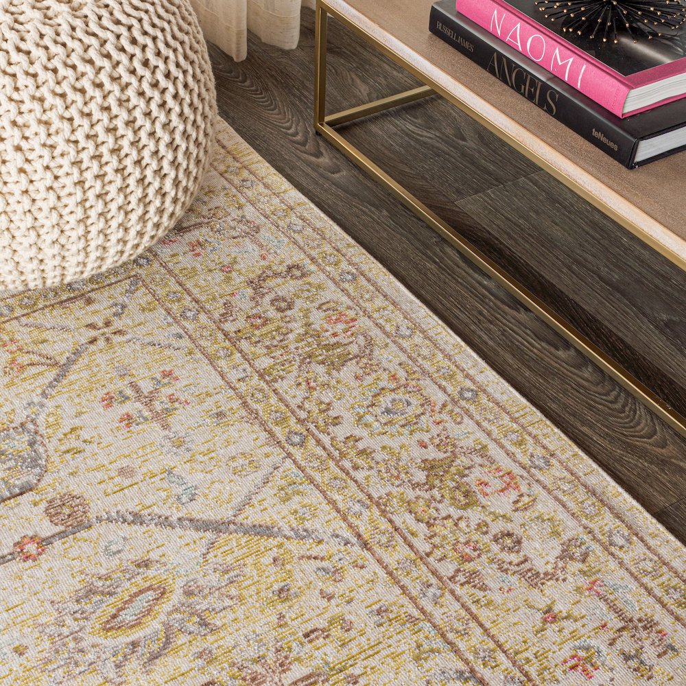 Alba Modern Faded Peshawar Area Rug. Picture 7