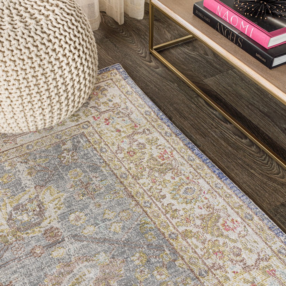 Alba Modern Faded Peshawar Area Rug. Picture 7