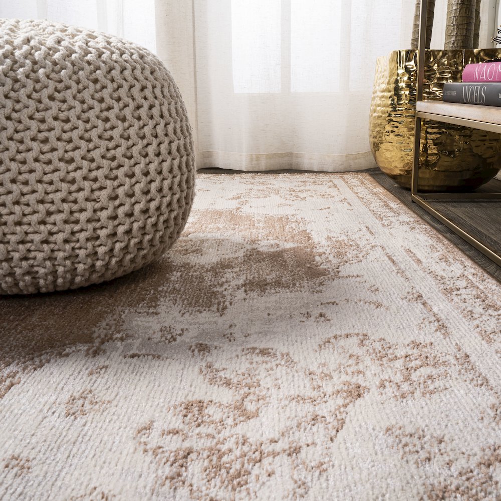 Alhambra Ornate Medallion Modern Area Rug. Picture 9