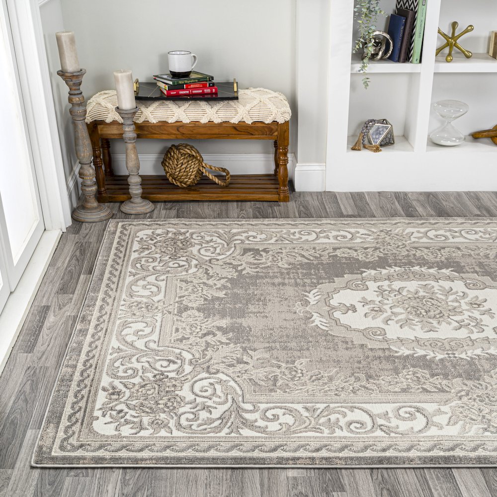 Rosalia Cottage Medallion Area Rug. Picture 3